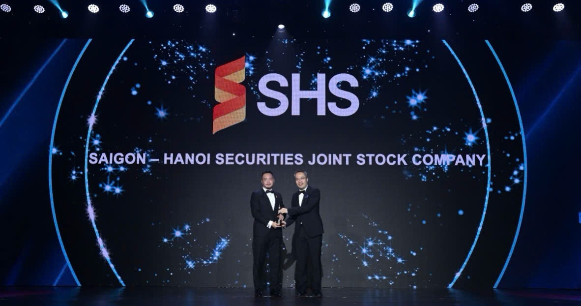 SHS được vinh danh “Nơi làm việc tốt nhất Châu Á & Doanh nghiệp quan tâm đãi ngộ nhân viên tốt nhất”