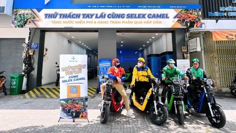 Bùng nổ mua xe máy điện tại TP. HCM, chờ lộ trình chuyển đổi diện rộng