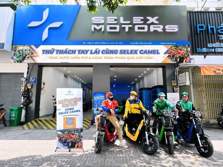 Bùng nổ mua xe máy điện tại TP.HCM, chờ lộ trình chuyển đổi diện rộng