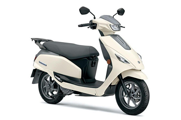 Chưa tới 30 triệu đồng, mẫu xe điện Nhật gây sốt với khả năng sạc nhanh hơn 2 giờ, chạy gần 100 km