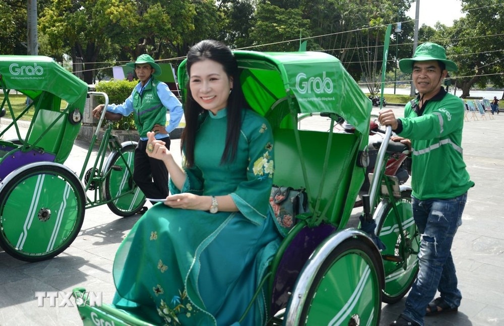 Grab bắt tay thành phố đầu tiên tại Việt Nam ra mắt xích lô công nghệ
