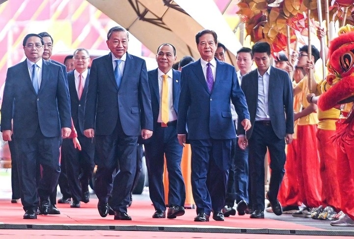 Vingroup được trao Huân chương Lao động hạng Nhất