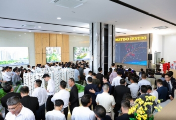 Bất động sản tháng 7 bùng nổ: Lượng quan tâm tăng 12%, tất cả loại hình đều hút khách