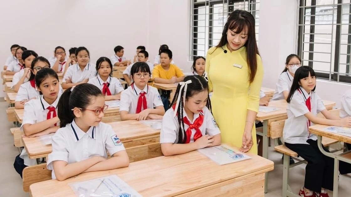 Hà Nội tuyển gần 1.000 giáo viên cho năm học 2025: Điều kiện và quy trình cụ thể