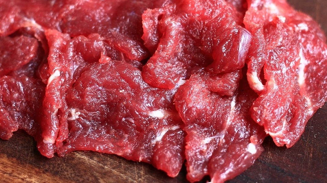 Loại thịt giá chỉ 150.000 đồng/1kg, xào lên thơm phức, ngon hơn thịt gà lại rất bổ dưỡng, bà nội trợ thông thái mua ngay để nấu cho cả nhà thưởng thức