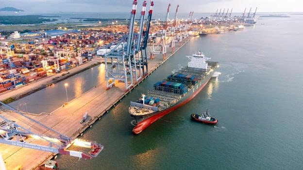 Siêu cảng Việt Nam thuộc Top 10 thế giới gỡ 'điểm nghẽn', khẳng định vị thế trên bản đồ hàng hải quốc tế