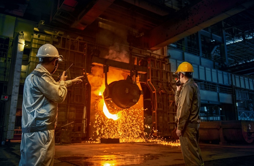 Mỹ vừa tăng thuế với hơn 400 sản phẩm có thành phần nhôm, thép: Doanh nghiệp Việt có lo?