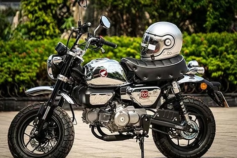 Ngắm 'xe khỉ' Honda Monkey Chrome Legacy đầu tiên về Việt Nam: Chỉ 3 chiếc, toàn thân mạ crôm bóng loáng, giá bán thế nào?