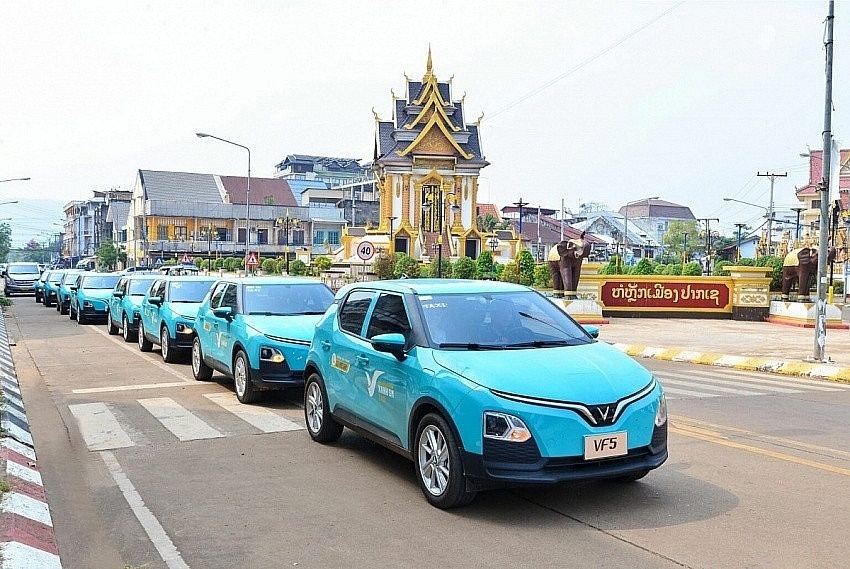 Xanh SM chinh phục Indonesia, nghe review khiến cư dân mạng Việt 'mát lòng mát dạ'