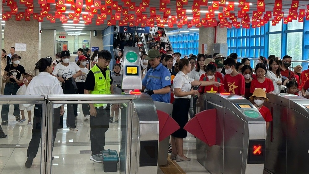 Xe buýt và metro tại Hà Nội miễn phí 4 ngày từ 30/8 đến hết ngày 2/9