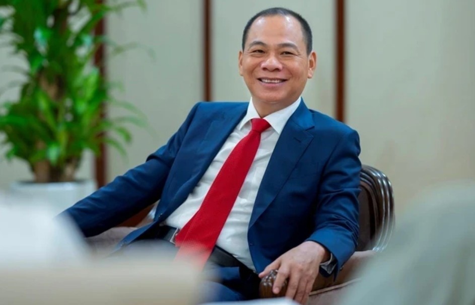 Tỷ phú Phạm Nhật Vượng vừa kiếm được 553 triệu USD trong lúc cổ phiếu VIC phá đỉnh lịch sử
