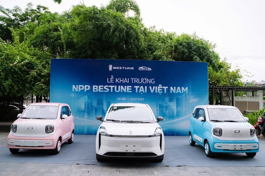 Ô tô điện dưới 200 triệu đã có mặt tại Việt Nam: Xe 4 chỗ chạy 170 km/lần sạc, vừa đủ cho đô thị