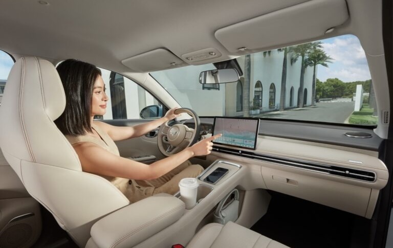 Mẫu SUV điện đẹp hút mắt từ cái nhìn đầu tiên: Pin hiện đại, chạy một mạch từ Hà Nội - Nghệ An mới sạc, giá hơn 300 triệu