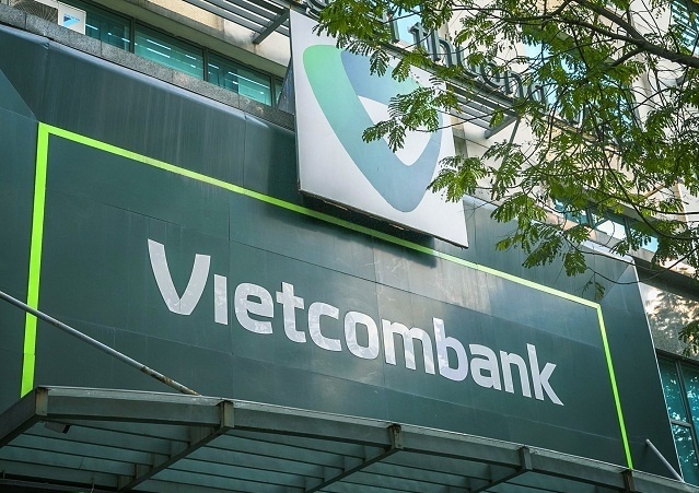 Hàng loạt phòng giao dịch Vietcombank tại Hà Nội dừng giao dịch tiền mặt ngày 27/8