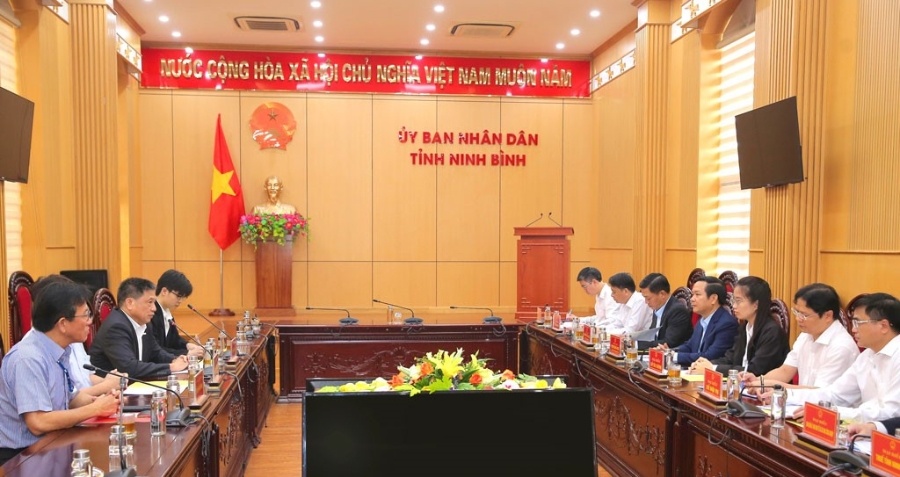 Tập đoàn hàng đầu thế giới về sản xuất màn hình hiển thị muốn đầu tư vào Ninh Bình