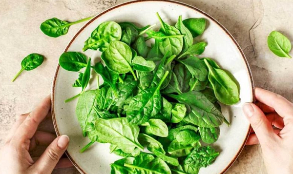 Loại rau 'rẻ bèo' ở chợ Việt lại là ngôi sao tăng tuổi thọ, trợ thủ vàng cho sức khỏe