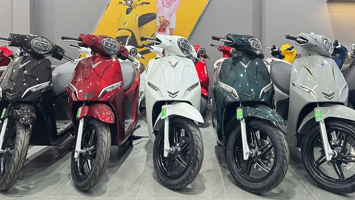 Xe máy điện giá dưới 20 triệu của VinFast: Dùng hẳn pin xịn, chạy 114 km mỗi lần sạc, bảo hành pin tới 8 năm