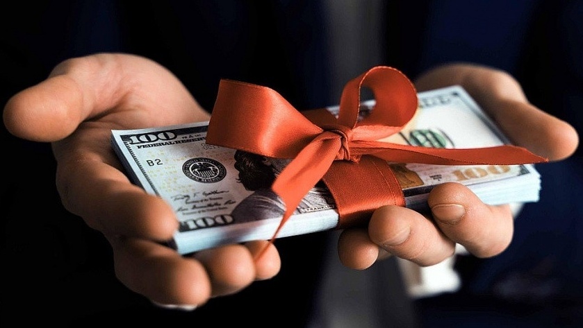 Hưởng ứng Quốc khánh 2/9, một công ty chứng khoán tặng nhà đầu tư 100.000 đồng