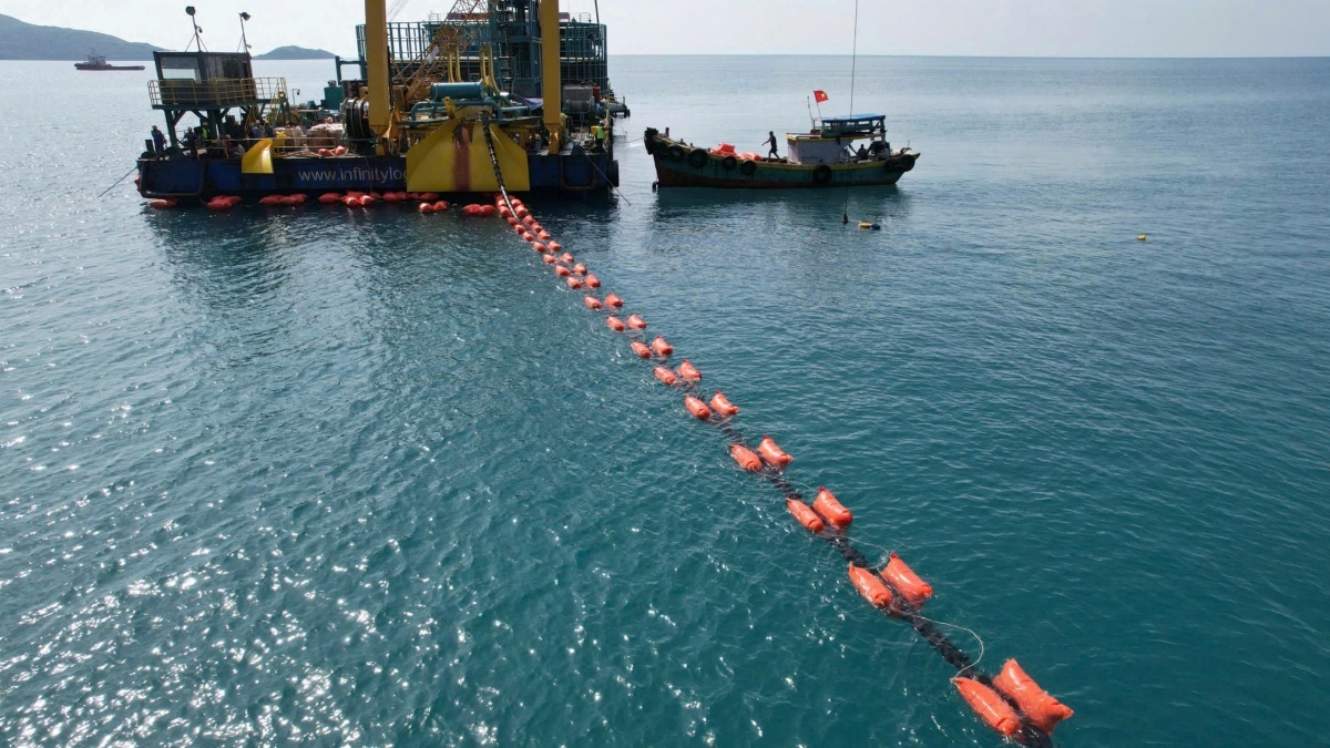 EVN đóng điện công trình gần 5.000 tỷ dài 103km, đưa Đặc khu Côn Đảo vào kỷ nguyên phát triển mới