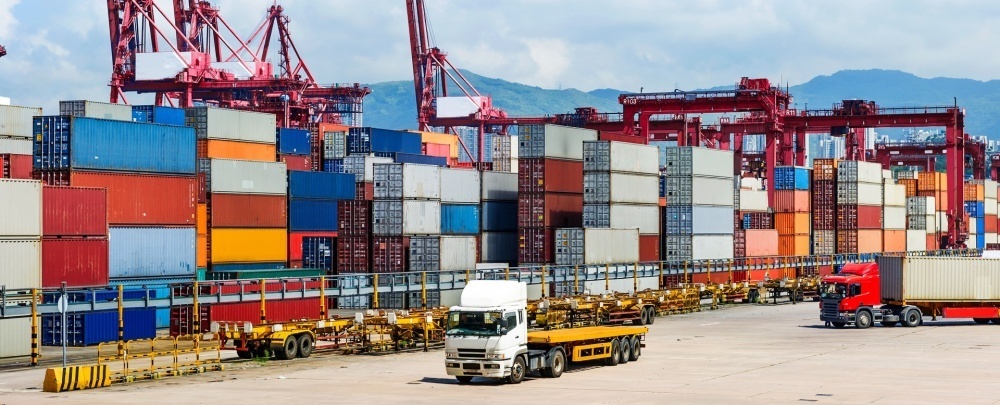 Chuyên gia nói về 'điểm nghẽn' hạ tầng: Vì sao đường bộ vẫn gánh phần lớn logistics Việt Nam?