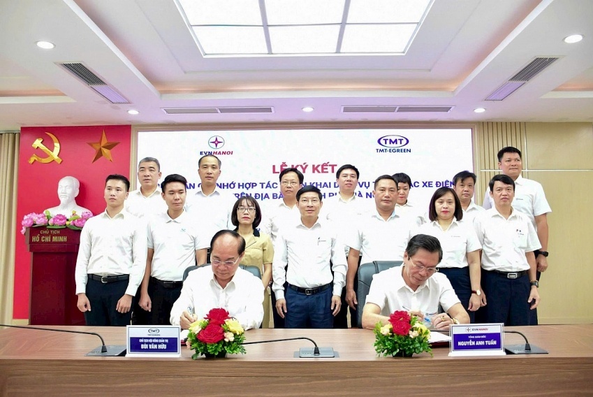 Công ty bán ô tô Trung Quốc thí điểm trạm sạc xe điện tại Hà Nội, cho phép tất cả hãng xe dùng chung