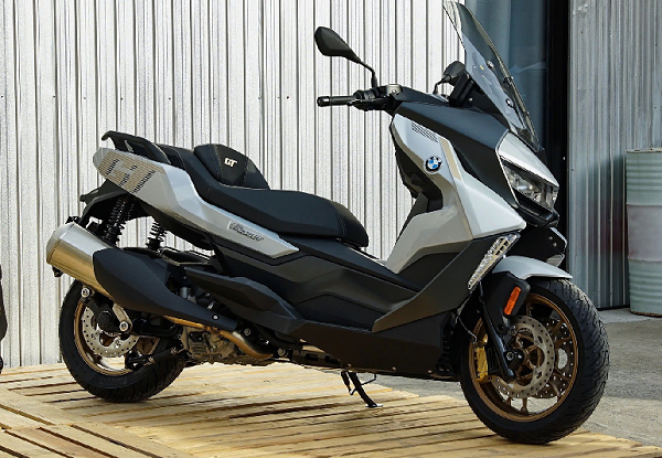 BMW C 400 GT ra mắt Việt Nam: Maxi-scooter cao cấp giá 319 triệu đồng, 'so găng' Honda SH350i và Yamaha Xmax