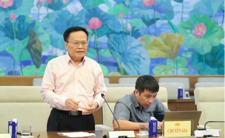 TS. Nguyễn Đình Cung: Không nên nới lỏng tiền tệ để chạy theo tăng trưởng ngắn hạn