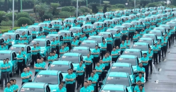 Một công ty 'bắt tay' hệ sinh thái tỷ phú Phạm Nhật Vượng đầu tư 1.000 taxi điện, 1.000 trụ sạc và 50 xe buýt điện