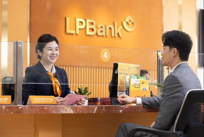 LPBank huy động thành công 4.500 tỷ đồng trái phiếu trong tháng 8