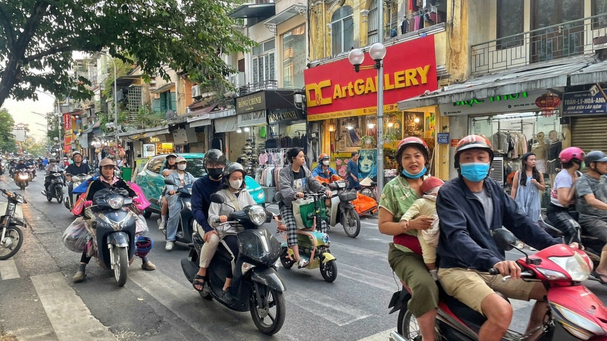 10 tháng trước khi cấm xe xăng trong Vành đai 1 Hà Nội, dần lộ diện hàng trăm vị trí vàng để lắp trạm sạc điện
