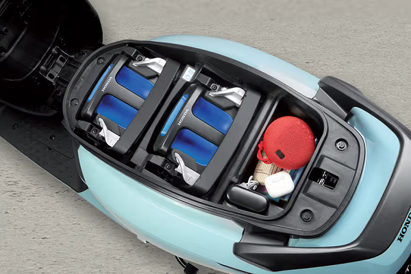 Xe máy điện Honda mới gây sốt: Quãng đường 100 km/lần sạc, giá khiến nhiều người ngạc nhiên