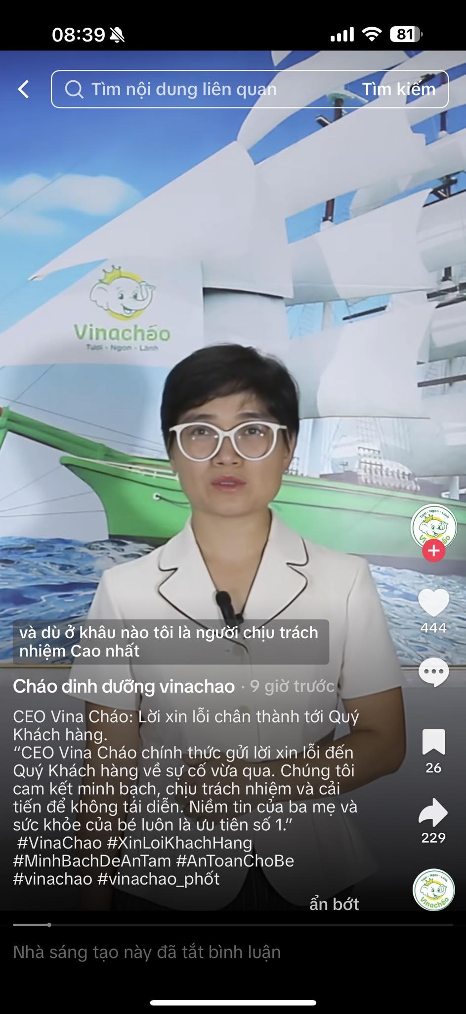 Bé ăn mà chảy nước mắt mẹ tá hoả khi thấy nhiều mảnh nhựa lẫn trong cháo, đại diện hãng giải thích 'cối xay bị vỡ, không thể thu hồi hết mảnh vụn'