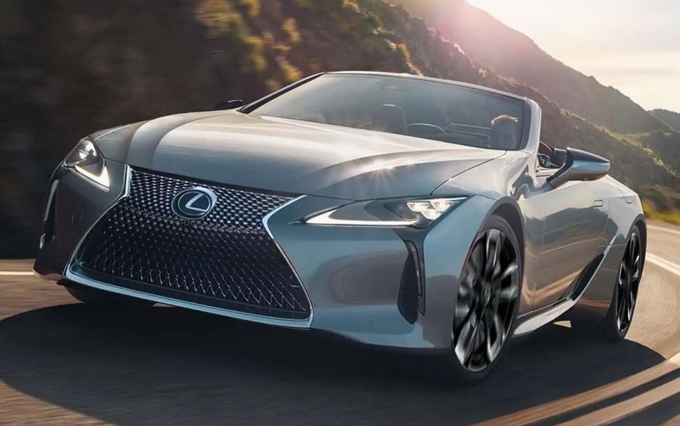Tập đoàn Toyota 'siết chặt' dây chuyền Lexus tại Mỹ