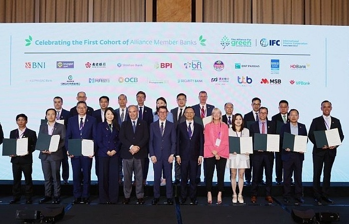 4 ngân hàng Việt chính thức gia nhập Liên minh các ngân hàng thương mại Xanh của IFC