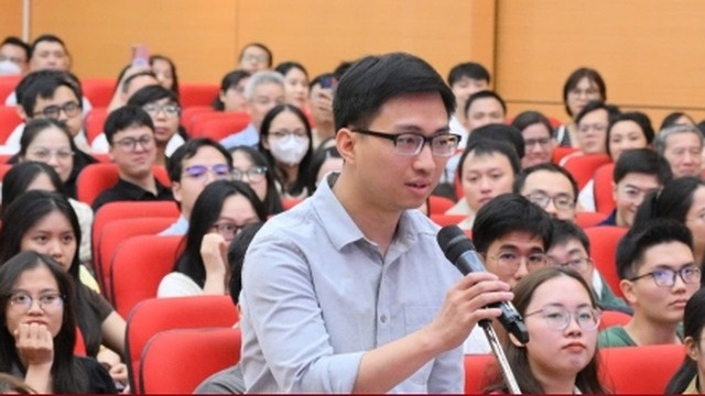 Mạng xã hội bùng nổ với màn gọi tên chuyên ngành của bác sĩ nội trú Y Hà Nội