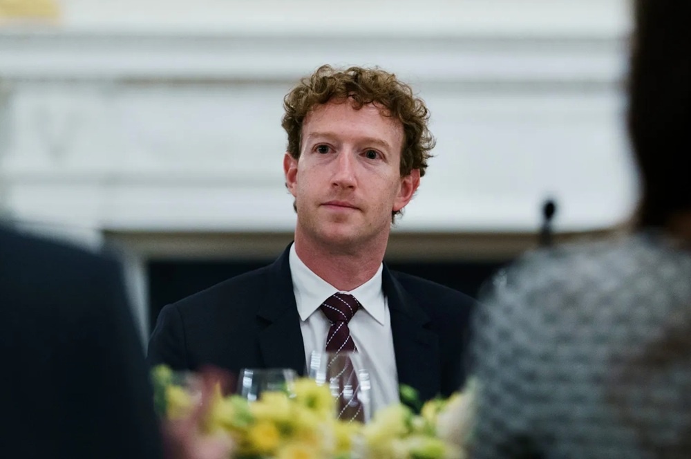 Mark Zuckerberg vung tiền tỷ, vì sao nhân tài AI vẫn quay lưng?
