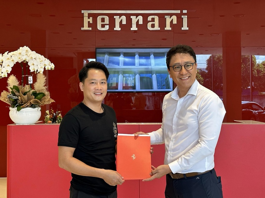 Sở hữu dàn siêu xe 500 tỷ, doanh nhân Hoàng Kim Khánh vừa tậu tiếp siêu phẩm Ferrari 849 Testarossa