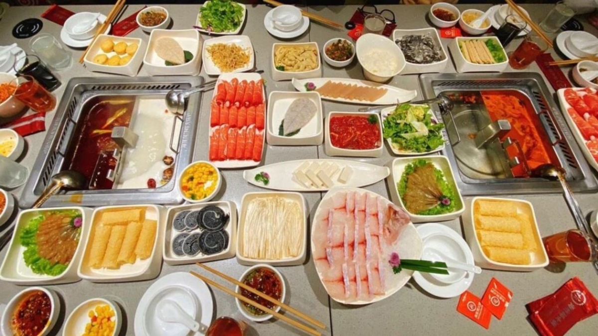 Hai nam sinh đi tiểu vào nồi lẩu ở Haidilao phải bồi thường hơn 8 tỷ đồng