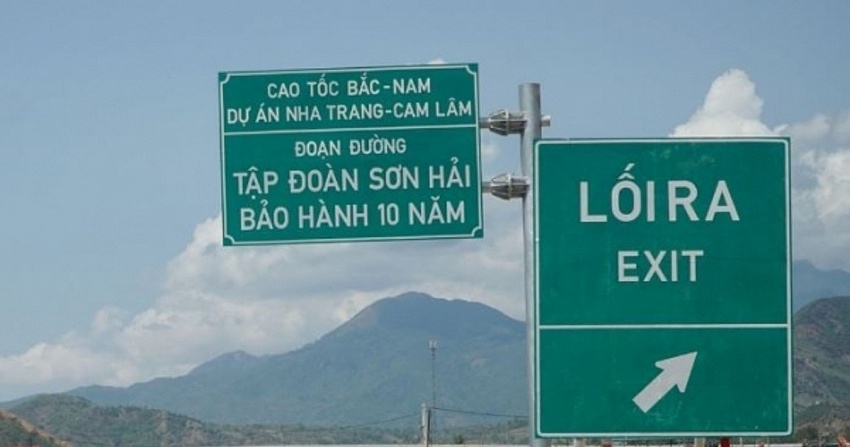Từng bị xóa dòng chữ 'bảo hành 10 năm', Sơn Hải tiếp tục xin cắm biển công khai tại tuyến cao tốc 12.400 tỷ