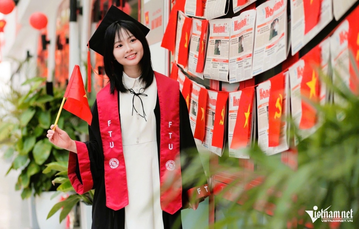 Nữ sinh Bắc Ninh xuất sắc tốt nghiệp 'Harvard Việt Nam' với GPA 4.0 tuyệt đối, hiện làm gì sau khi ra trường?