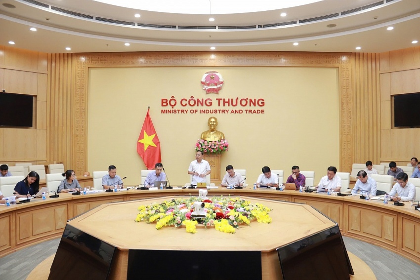 Nghị quyết 70 mở đường, Vingroup tăng tốc đón đầu với loạt dự án năng lượng hàng chục tỷ USD