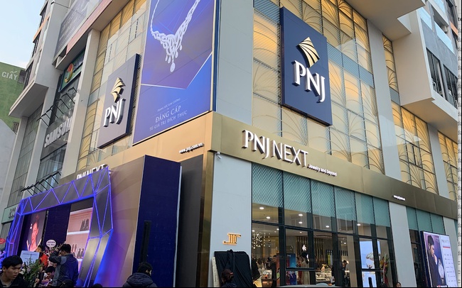 PNJ hưởng lợi từ chính sách vàng mới, cổ phiếu được dự báo tăng 15%