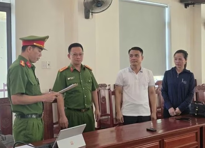 Tạm giam ông Trần Văn Thức nguyên Giám đốc Sở Giáo dục và Đào tạo Thanh Hóa vì hành vi 'giả mạo trong công tác'