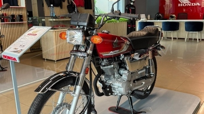 Honda làm mới mẫu xe ‘huyền thoại’ rất hầm hố: Động cơ 125cc, giá chỉ 23,5 triệu, ‘kình địch’ của Yamaha Exciter