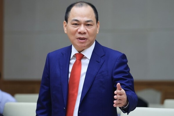 Tỷ phú Phạm Nhật Vượng đặt mục tiêu chiếm 50% thị phần xe máy Việt Nam, 600 nhà phân phối đồng lòng giúp sức