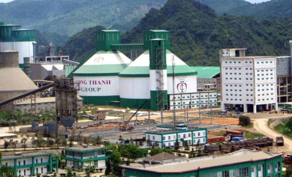 Đại gia xi măng Thanh Hóa lỗ lũy kế 10.000 tỷ, ôm khối nợ khổng lồ trong khi tiền mặt chỉ còn 200 triệu