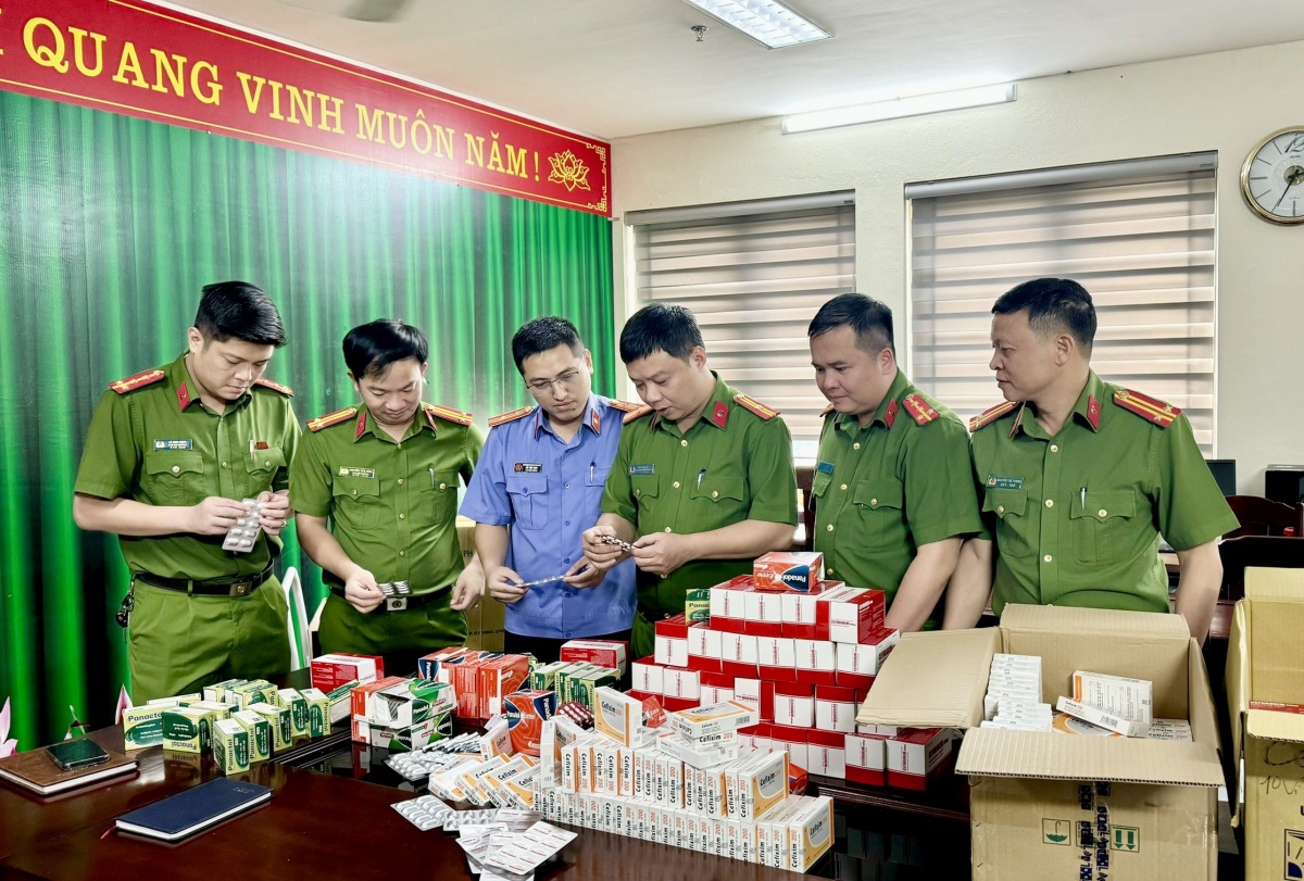 Bộ Y tế phát cảnh báo về 5 loại thuốc nghi là giả, yêu cầu người dân ngừng sử dụng ngay