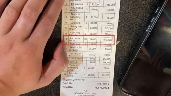 Nhóm 30 khách ở Hà Nội phẫn nộ khi nhận hóa đơn 300 lít bia với số tiền 18 triệu đồng: 'Số bia đó quán tắm 3 ngày cũng không hết'