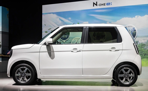 Honda ra mắt xe điện mini chạy gần 300 km/lần sạc: Ngoài nhỏ gọn, trong rộng rãi bất ngờ