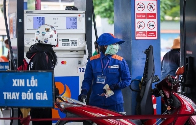 Petrolimex phát thông báo quan trọng về giá xăng dầu